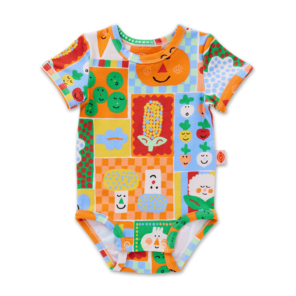 Short Sleeve Bodysuit / Pocket Patch