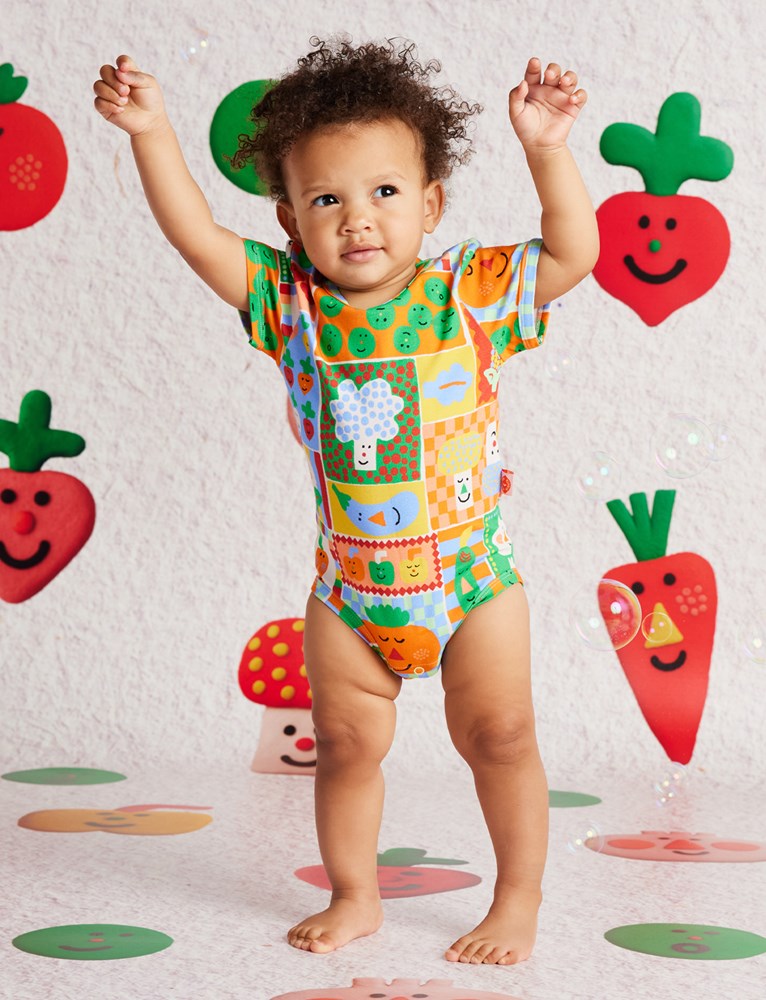 Short Sleeve Bodysuit / Pocket Patch