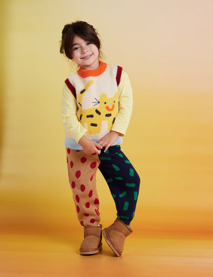 Fluffy Knit Vest / Zoo Crew